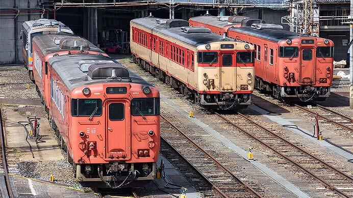 〈岡山気動車支所のキハ40系・写真:遠藤 仁/2025-7〉