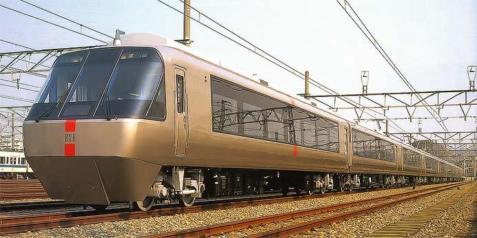 小田急電鉄30000形「EXE」