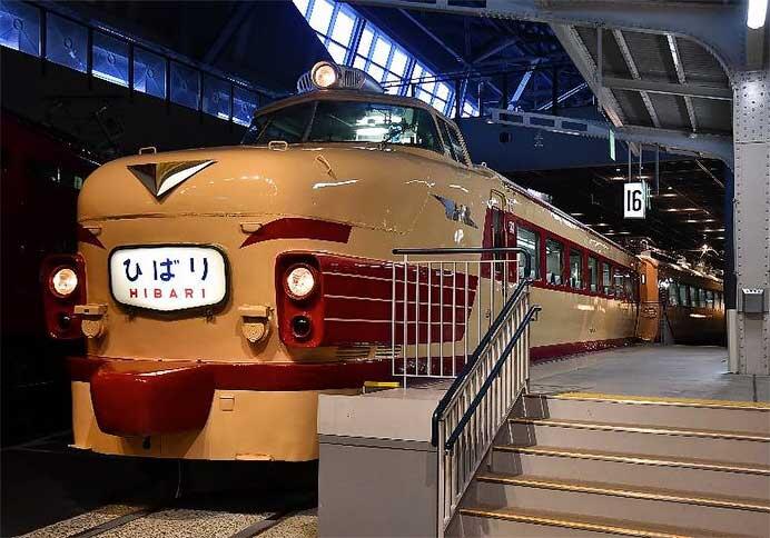 鉄道博物館でクハ481形（485系）の運転室を公開
