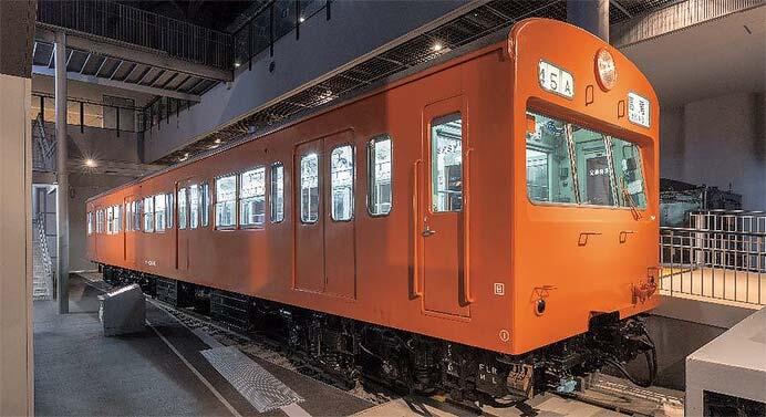 鉄道博物館でクモハ101形(101系)の運転室を公開