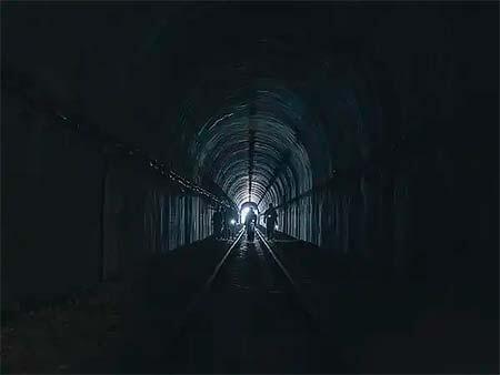 真夜中の碓氷峠廃線ウォーク