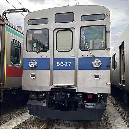 8500系8637編成