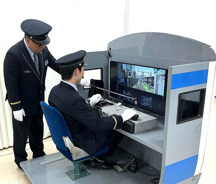 JR東日本浦和事業本部,「夏休み特別企画 みらいの運転士・車掌・駅員体験!」開催