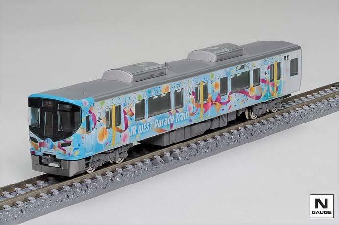 「TOMIX製オリジナルNゲージ クモハ322形（JR WEST Parade Train）」